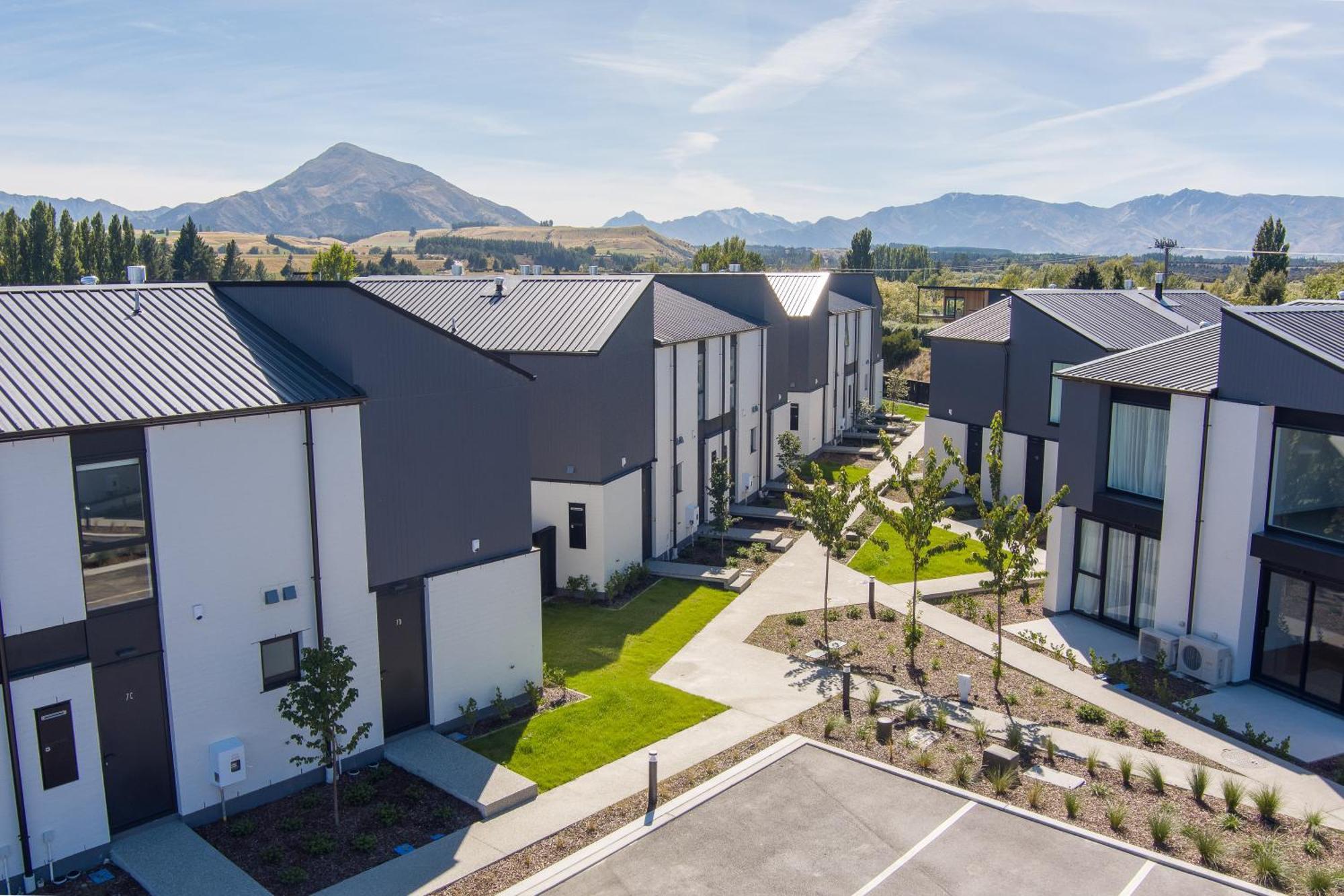 Alpine Junction Townhouse Apartments, Lodge & Hotel Γουανάκα Εξωτερικό φωτογραφία