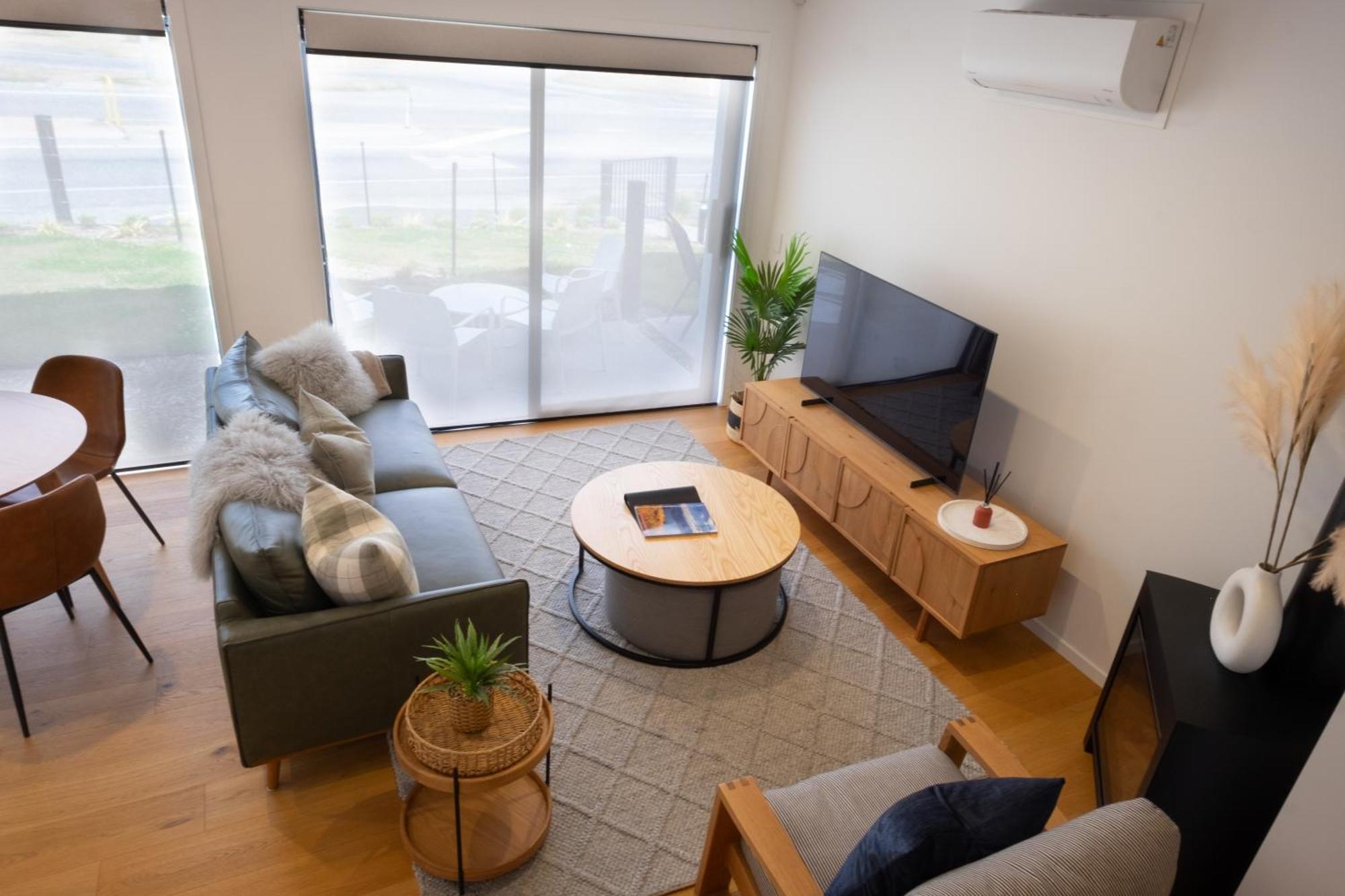 Alpine Junction Townhouse Apartments, Lodge & Hotel Γουανάκα Εξωτερικό φωτογραφία