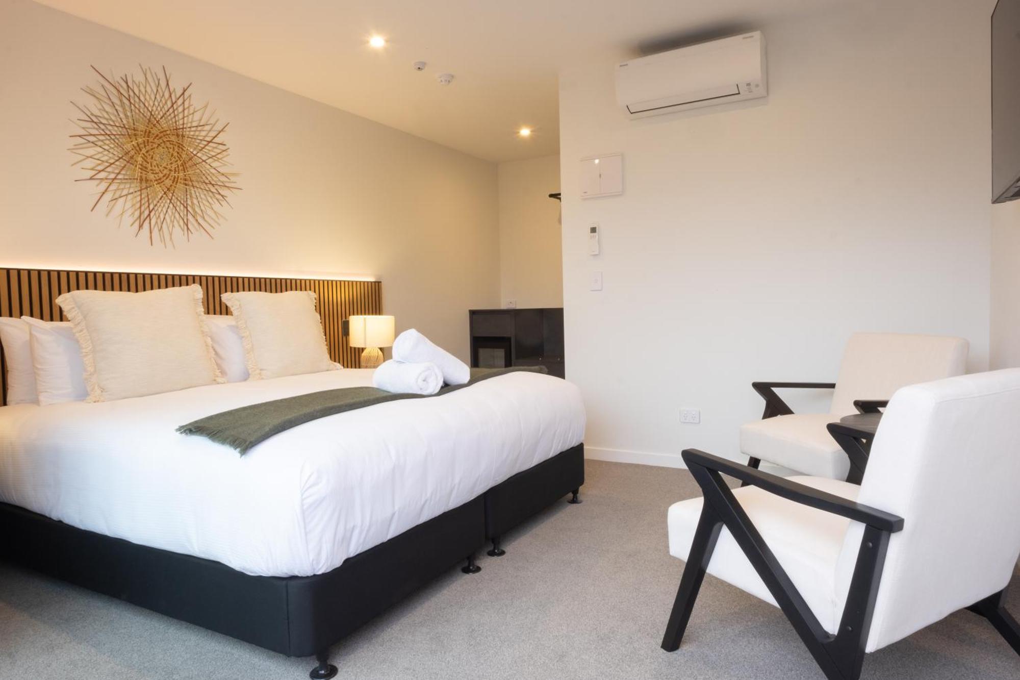 Alpine Junction Townhouse Apartments, Lodge & Hotel Γουανάκα Εξωτερικό φωτογραφία