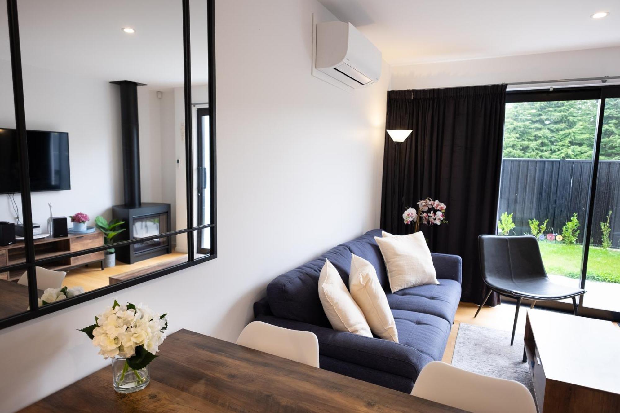 Alpine Junction Townhouse Apartments, Lodge & Hotel Γουανάκα Εξωτερικό φωτογραφία