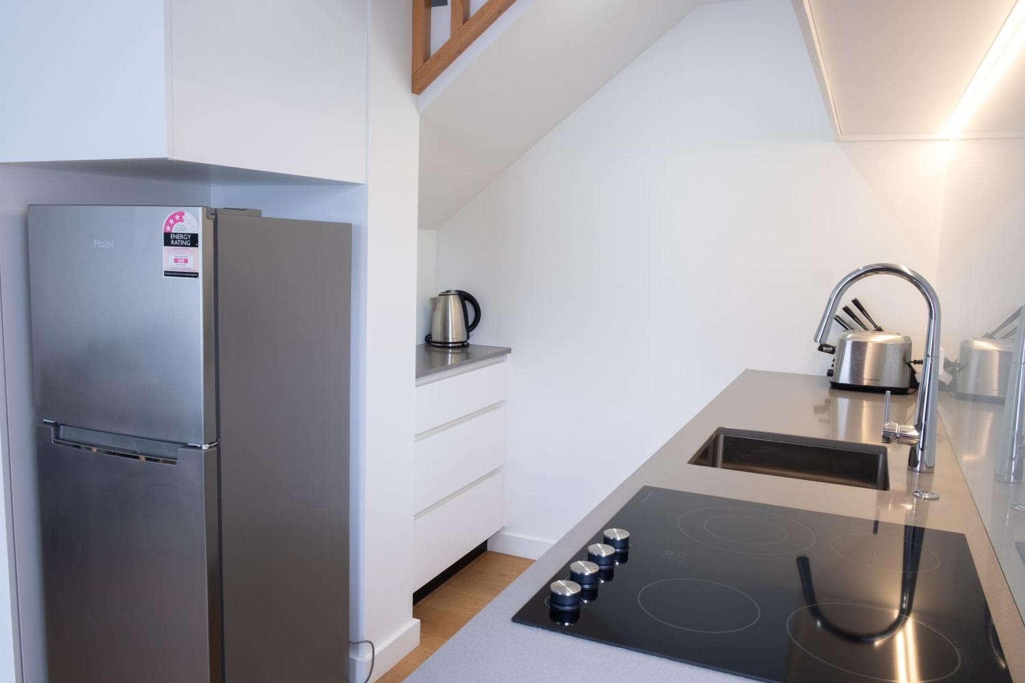 Alpine Junction Townhouse Apartments, Lodge & Hotel Γουανάκα Εξωτερικό φωτογραφία